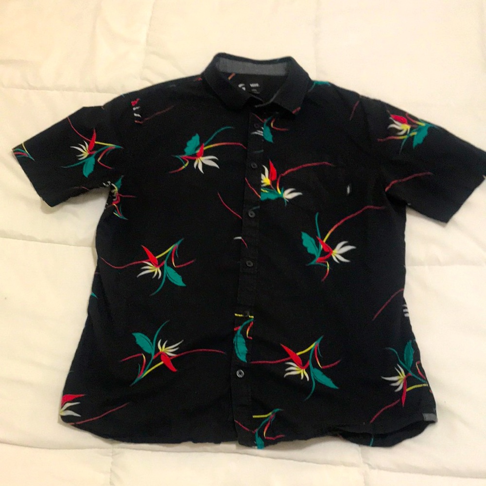 Vans Off The Wall Black Floral button down shirt size large